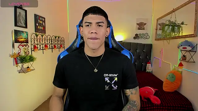 Damian latinxxx online show from 02-05-26, 03:24