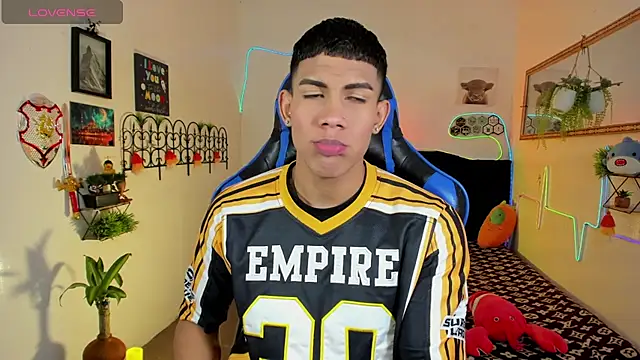 Damian latinxxx online show from 02-09-26, 03:04