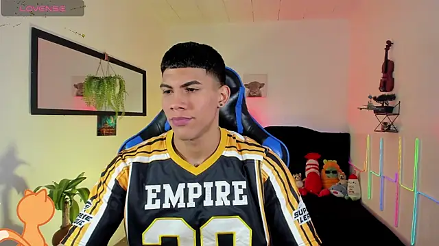 Damian latinxxx online show from 03-02-26, 03:18