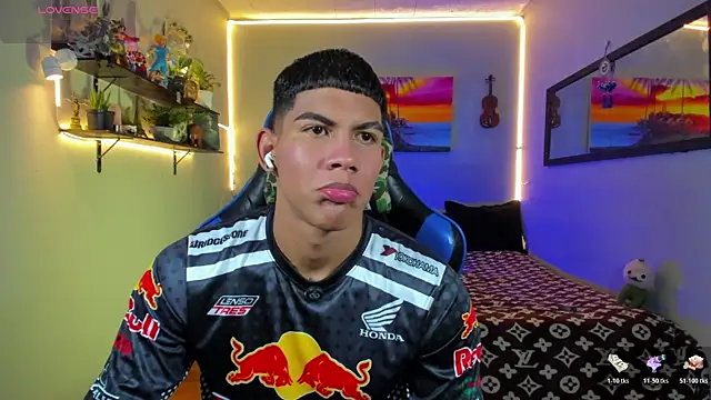 Damian latinxxx online show from 07-19-26, 09:06