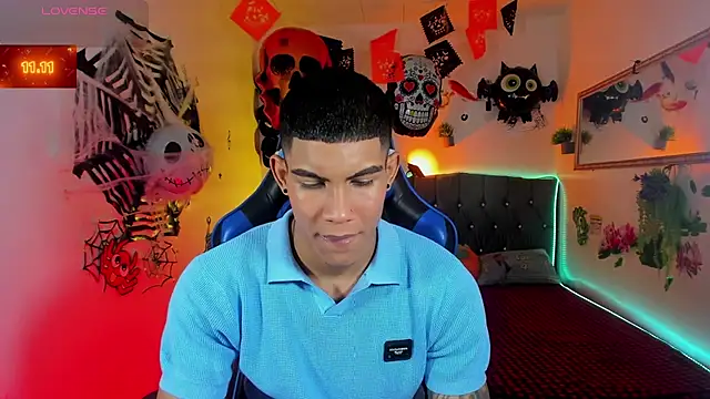 Snapshot of Damian_latinxxx chatting on 10-11-25, 03:07 Damian latinxxx online show from 10-11-25, 03:07