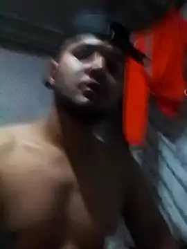 Snapshot of Insciavel01 chatting on 10-30-25, 04:11 Insciavel01 online show from 10-30-25, 04:11