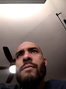 Snapshot of JohnnyDeep187 chatting on 02-26-25, 05:57 JohnnyDeep187 online show from 02-26-25, 05:57