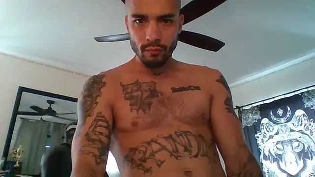 Snapshot of JohnnyDeep187 chatting on 03-02-25, 06:46 JohnnyDeep187 online show from 03-02-25, 06:46