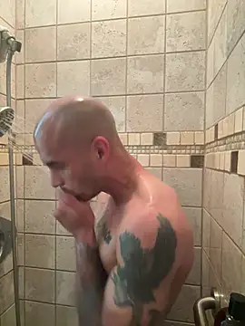 Snapshot of JohnnyDeep187 chatting on 03-08-26, 10:18 JohnnyDeep187 online show from 03-08-26, 10:18