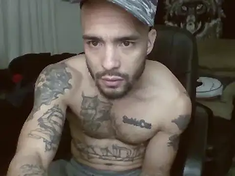 Snapshot of JohnnyDeep187 chatting on 01-08-25, 11:21 JohnnyDeep187 online show from 01-08-25, 11:21