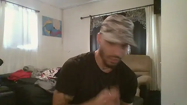 Snapshot of JohnnyDeep187 chatting on 01-07-25, 11:14 JohnnyDeep187 online show from 01-07-25, 11:14