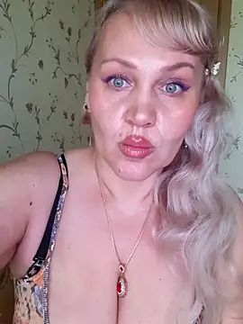 IsabellaBoni online show from 06-02-26, 06:02