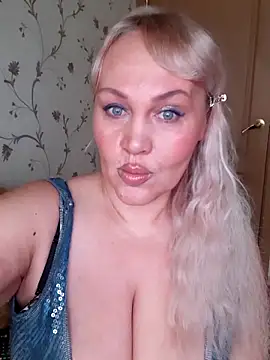 IsabellaBoni online show from 02-12-26, 07:08