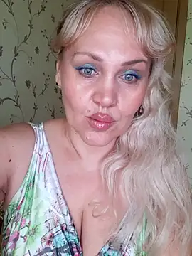 IsabellaBoni online show from 06-16-26, 06:35