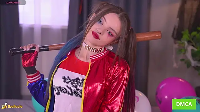 Bellacle online show from 10-31-25, 07:49