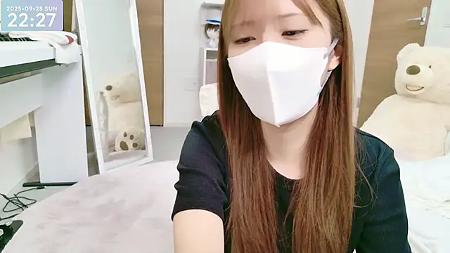 -SHINON- online show from 09-28-25, 01:29