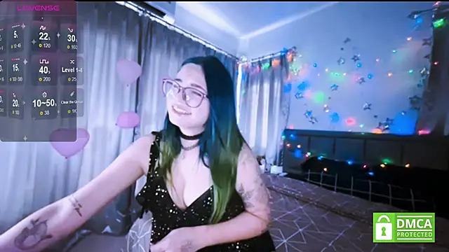 Snapshot of candy_lina chatting on 02-20-25, 08:28 candy lina online show from 02-20-25, 08:28