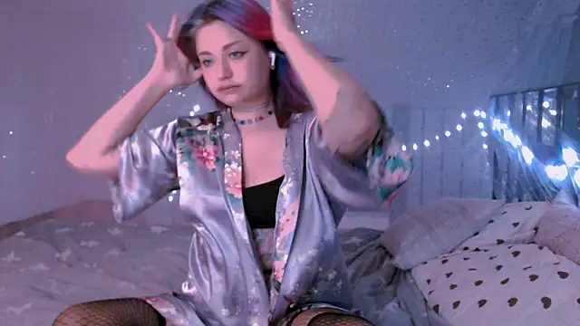 candy lina online show from 06-15-26, 12:16