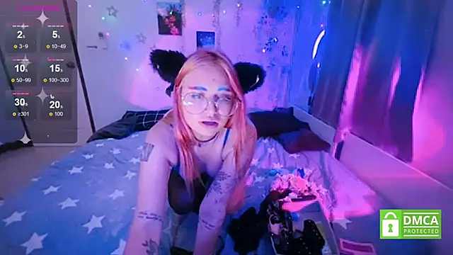 Snapshot of candy_lina chatting on 03-19-25, 04:24 candy lina online show from 03-19-25, 04:24