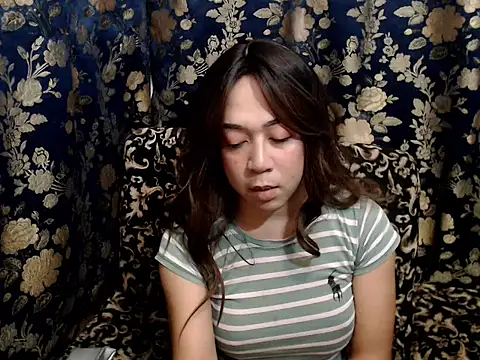 urprincessnicolexxx online show from 05-22-26, 08:34