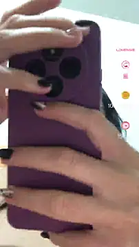 Snapshot of Catmila94 chatting on 10-14-25, 04:13 Catmila94 online show from 10-14-25, 04:13