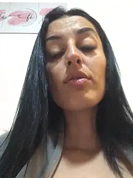 Catmila94 online show from 05-13-26, 02:29