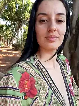 Snapshot of Catmila94 chatting on 09-17-25, 05:48 Catmila94 online show from 09-17-25, 05:48