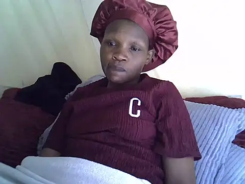 Sweet serah online show from 12-18-25, 07:35