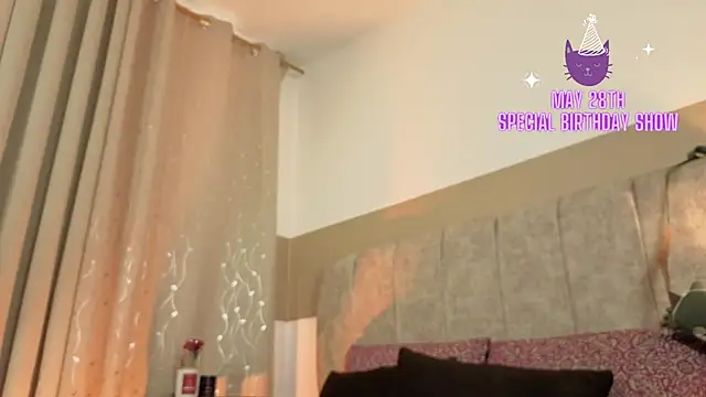 Snapshot of Zara_dulce chatting on 05-22-26, 12:03 Zara dulce online show from 05-22-26, 12:03