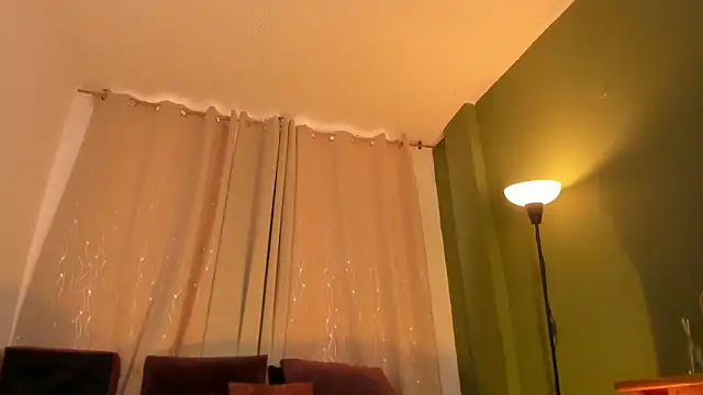 Zara dulce online show from 03-26-26, 12:03