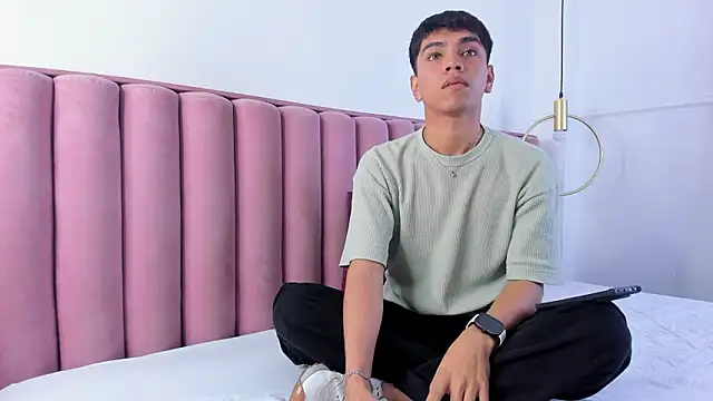 Santy carrington online show from 03-07-26, 08:25