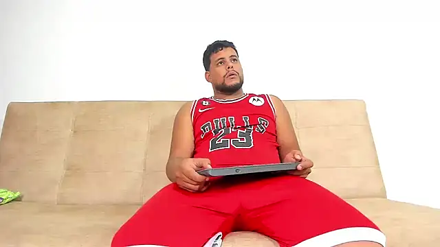 Snapshot of that_temptation chatting on 12-05-25, 06:17 that temptation online show from 12-05-25, 06:17