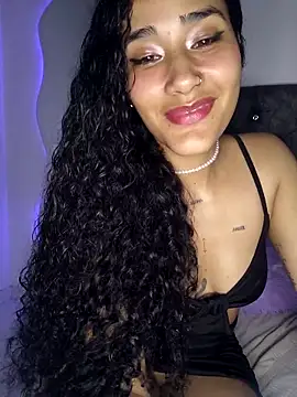 Snapshot of jaderossxx chatting on 02-20-26, 02:19 jaderossxx online show from 02-20-26, 02:19