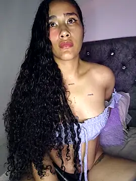 Snapshot of jaderossxx chatting on 01-18-26, 02:15 jaderossxx online show from 01-18-26, 02:15