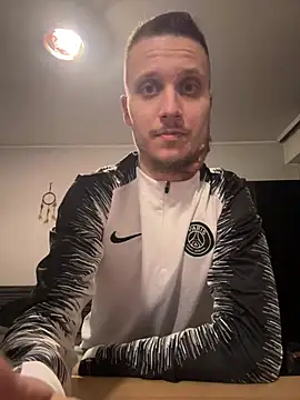 BWC69 69 69 online show from 12-28-24, 07:54