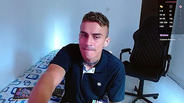 bray hotboy777 online show from 10-30-25, 03:53