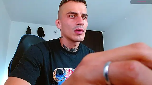 bray hotboy777 online show from 01-14-26, 03:15