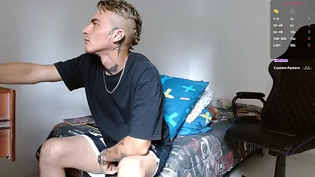 bray hotboy777 online show from 10-26-25, 02:17