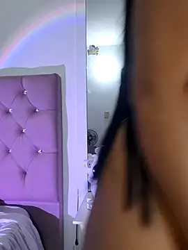 Snapshot of MarianaByanchi chatting on 04-26-26, 03:04 MarianaByanchi online show from 04-26-26, 03:04
