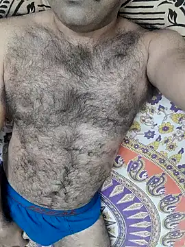 velociraptor xxx online show from 01-15-25, 06:40