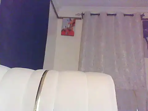 sweetanabella4 online show from 06-18-26, 07:18