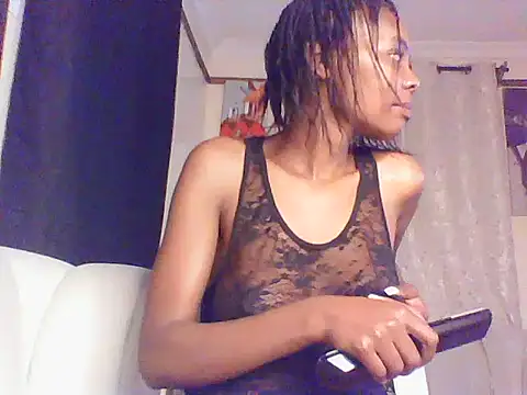 sweetanabella4 online show from 05-25-26, 11:03