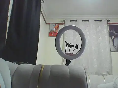 sweetanabella4 online show from 07-12-26, 12:00