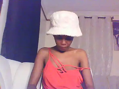 Snapshot of sweetanabella4 chatting on 03-21-26, 05:28 sweetanabella4 online show from 03-21-26, 05:28