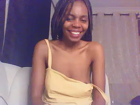 sweetanabella4 online show from 05-17-26, 05:46