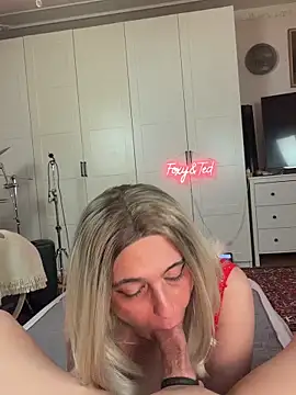 FoxyandTed online show from 04-06-26, 01:56