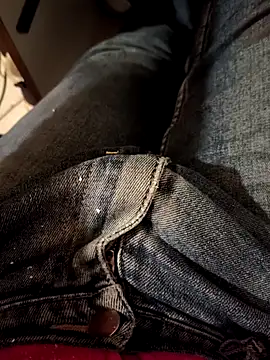 Snapshot of franko1987 chatting on 02-05-26, 05:36 franko1987 online show from 02-05-26, 05:36