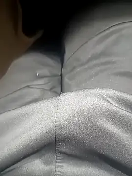 Snapshot of franko1987 chatting on 03-14-25, 12:18 franko1987 online show from 03-14-25, 12:18