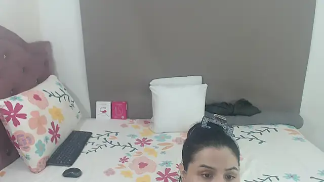 kimberlyjamexxx online show from 06-02-26, 02:11