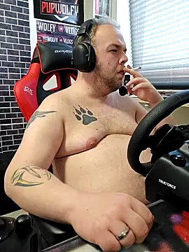 Snapshot of PupW0lfy chatting on 01-24-25, 03:13 PupW0lfy online show from 01-24-25, 03:13