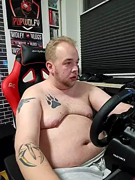 Snapshot of PupW0lfy chatting on 01-11-25, 05:07 PupW0lfy online show from 01-11-25, 05:07
