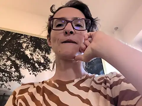 Milky hairy mommy online show from 06-27-26, 02:45