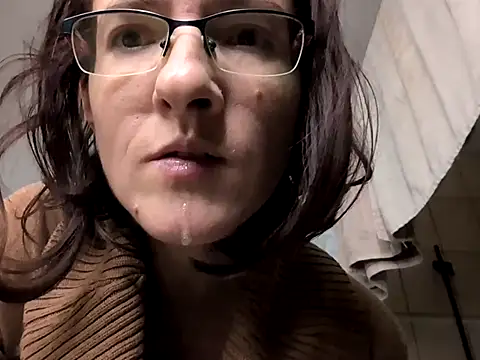 Milky hairy mommy online show from 10-02-25, 08:56