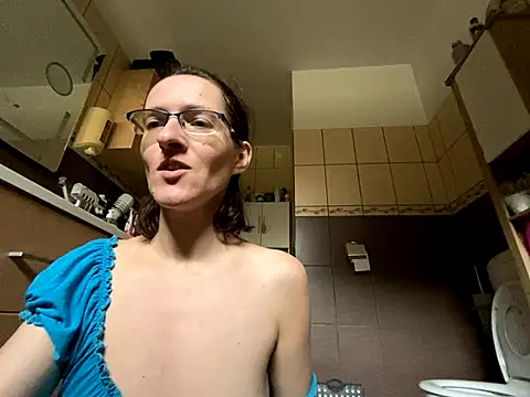 Milky hairy mommy online show from 11-20-25, 10:05